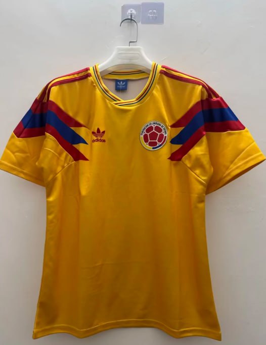 Colombia 1990 Home Retro Football Shirt — front view