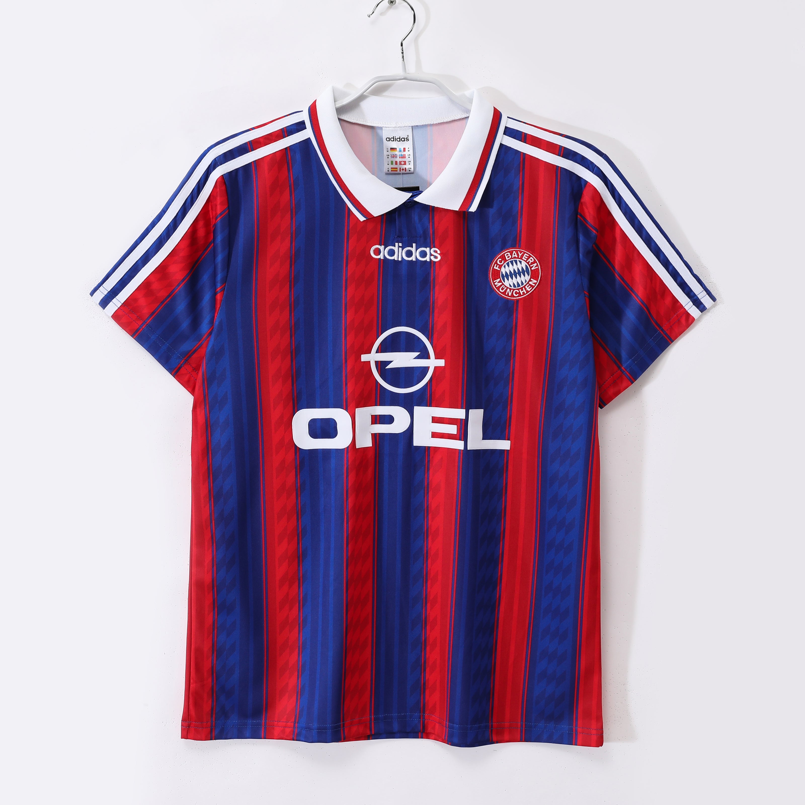 Bayern Munich 1995/97 Home Retro Football Shirt — front view