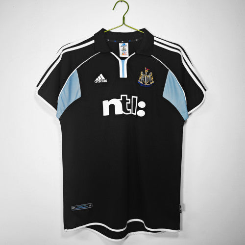 Newcastle United 2000/01 Away Retro Football Shirt — front view